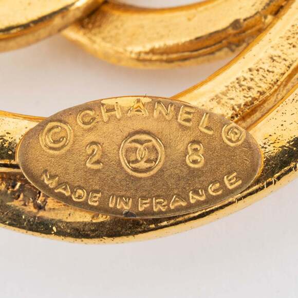 CHANEL Authentic Gold Brooch
